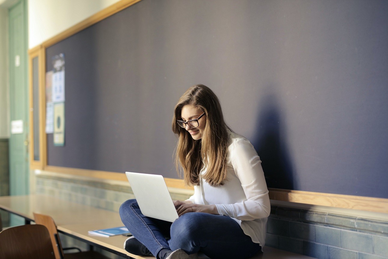 balance digital education and life amid coronavirus lockdown